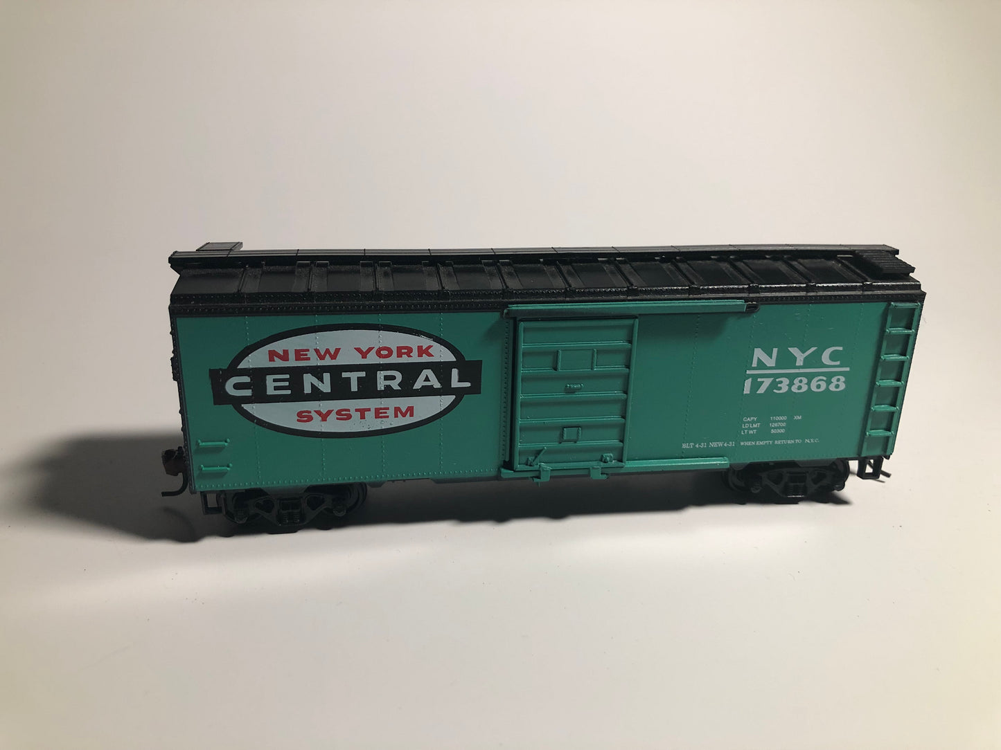 NYC 173868 HO Gauge Box Car