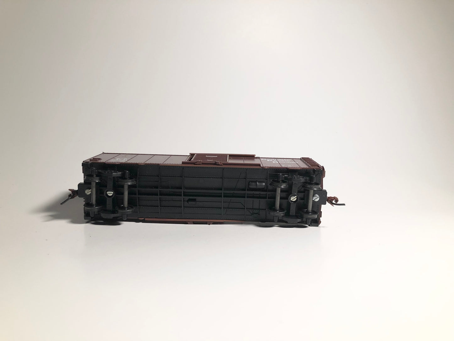Canadian Pacific 54731 HO Gauge Brown Box Car